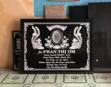 Mẫu bia 03